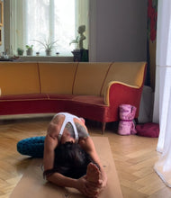 Carica l&#39;immagine nel visualizzatore di Gallery, 3 moods Yogaconindi - Mini corso